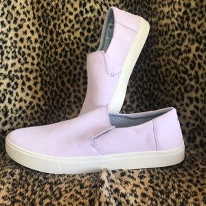 Toms lilac suede slip on